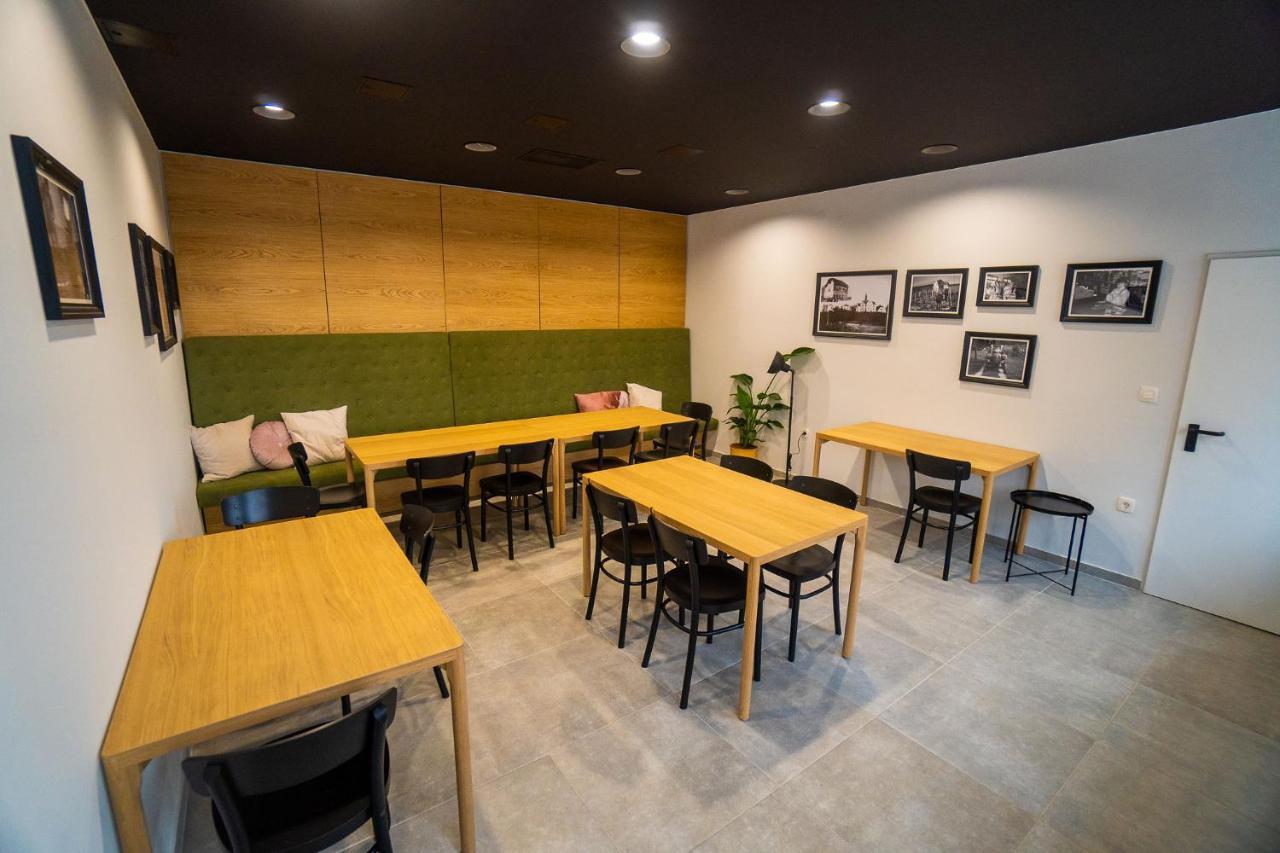 IvanjkovciHisa Pep'S住宿加早餐旅馆 外观 照片