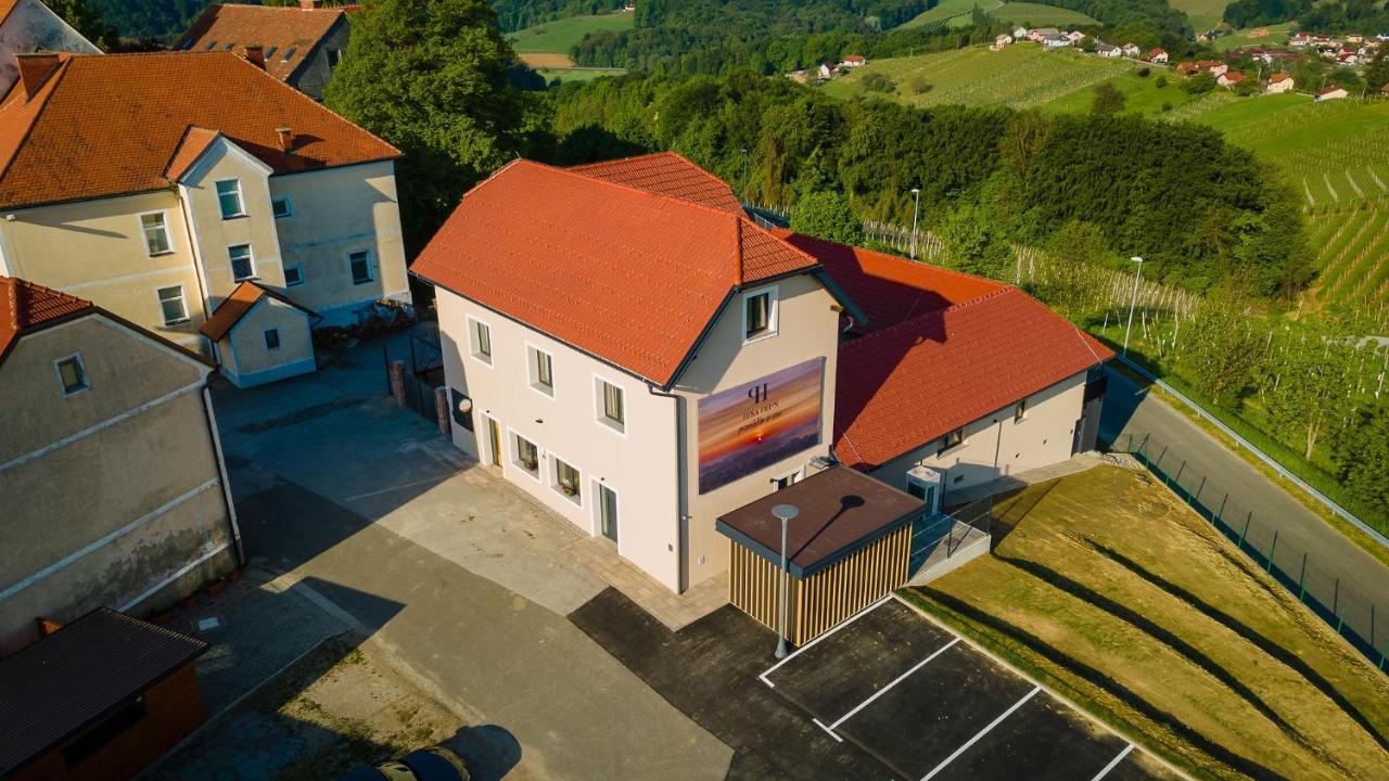 IvanjkovciHisa Pep'S住宿加早餐旅馆 外观 照片